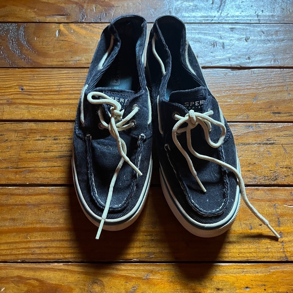 Sperry boating shoes